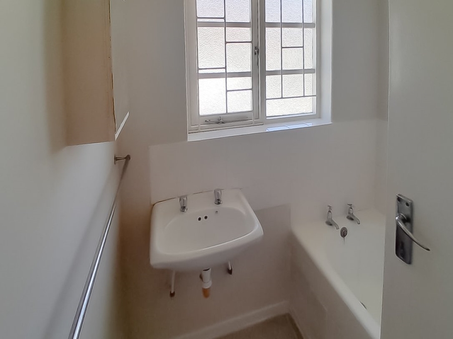 6 Bedroom Property for Sale in Port Nolloth Northern Cape